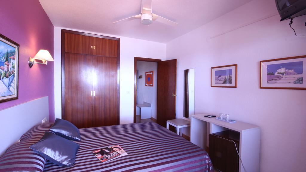 Hostal Velilla Almuñécar Zewnętrze zdjęcie
